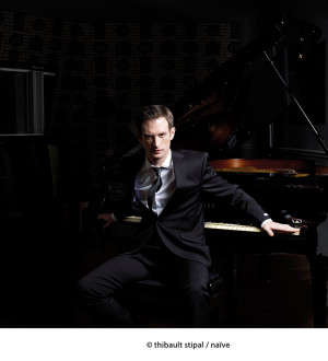 Anthony Strong - Photo: